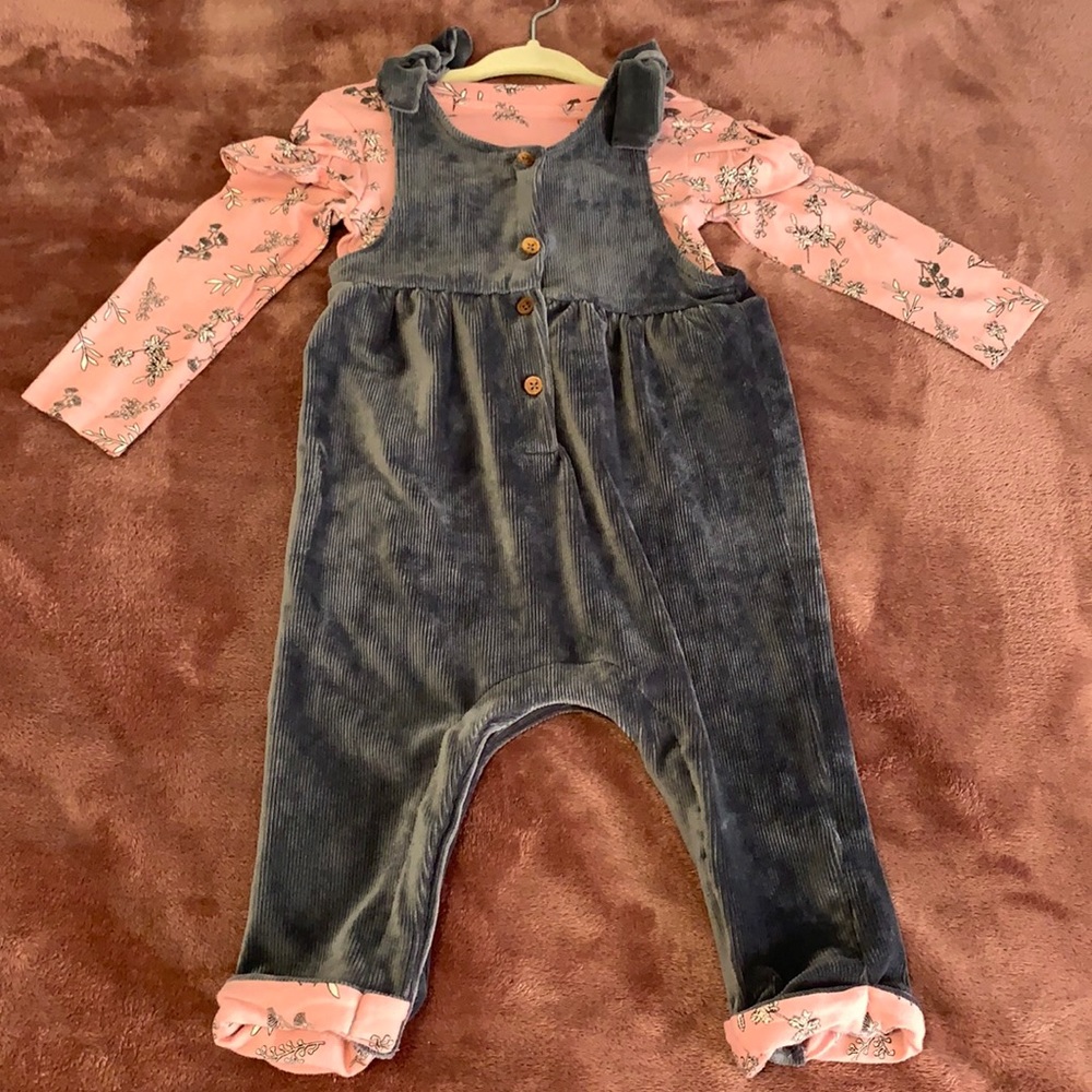 Jessica Simpson Soft Overalls 12 months